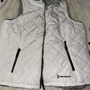 Free Country Quilted Vest with Black Accents